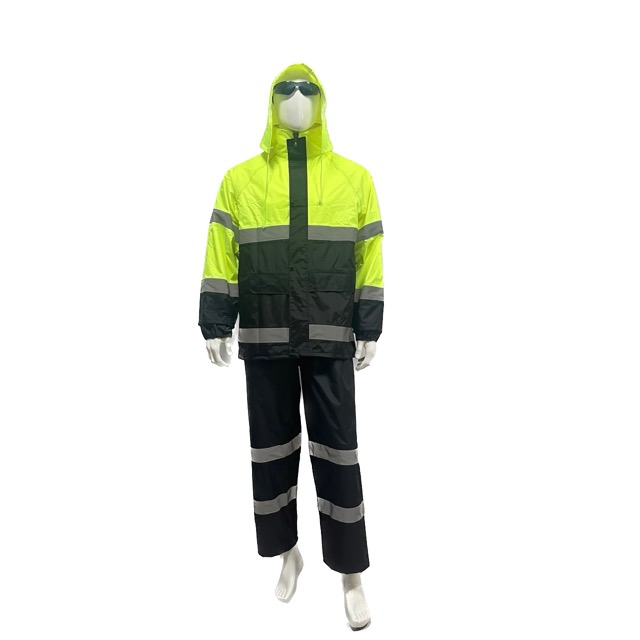 Good Quality Rain Coat Rain Suit for Adult