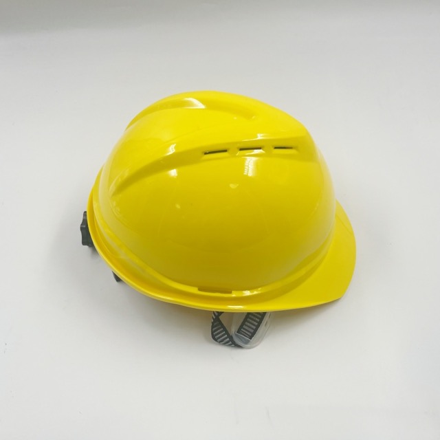 Construction Site V-shaped Breathable Anti Smashing Safety Helmet