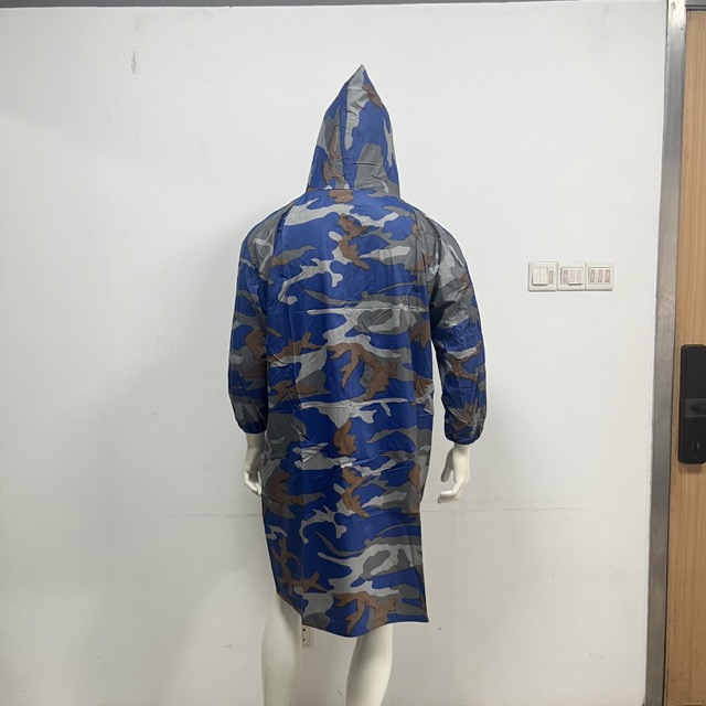 100% Polyester Camouflage Raincoat with PVC Coating