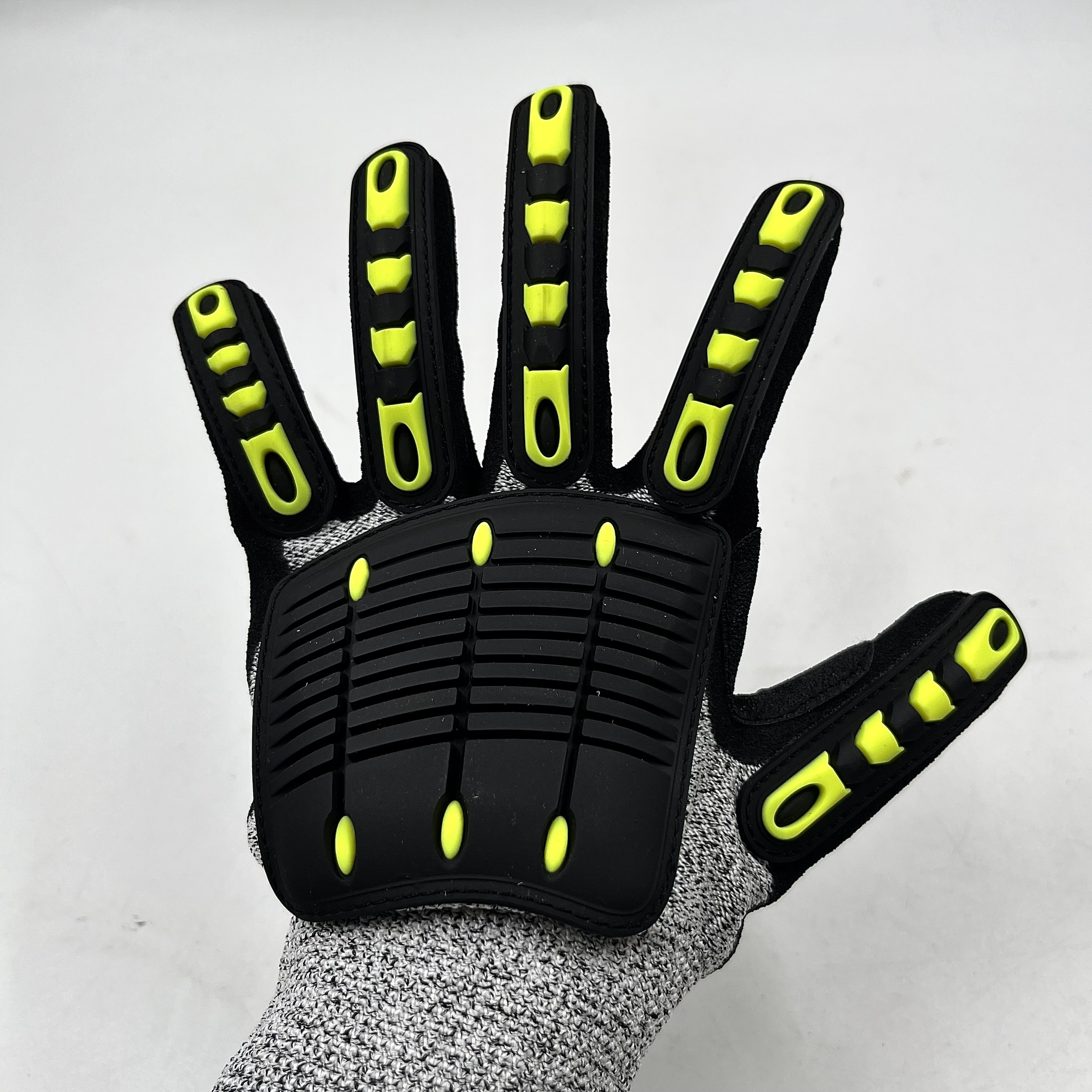 High-Quality Craftsmanship Wear Resistant Glove for Chemical Industry