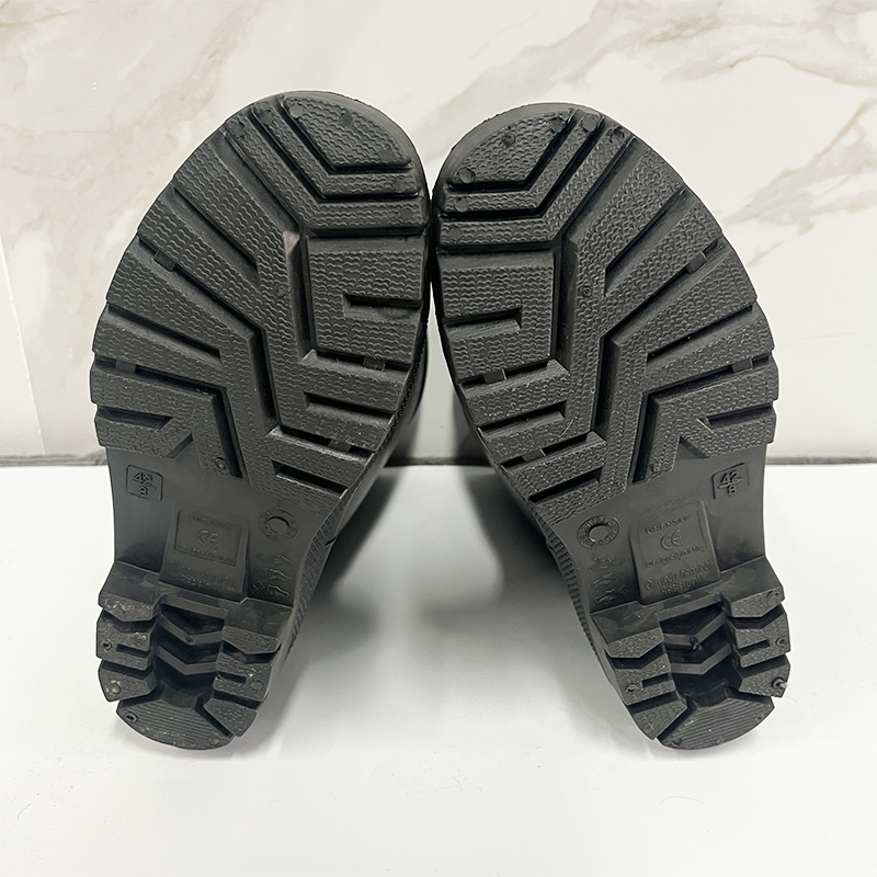 Outdoor Men Non-Slip Waterproof High PVC Safety Shoes Rain Boots for Safety Working