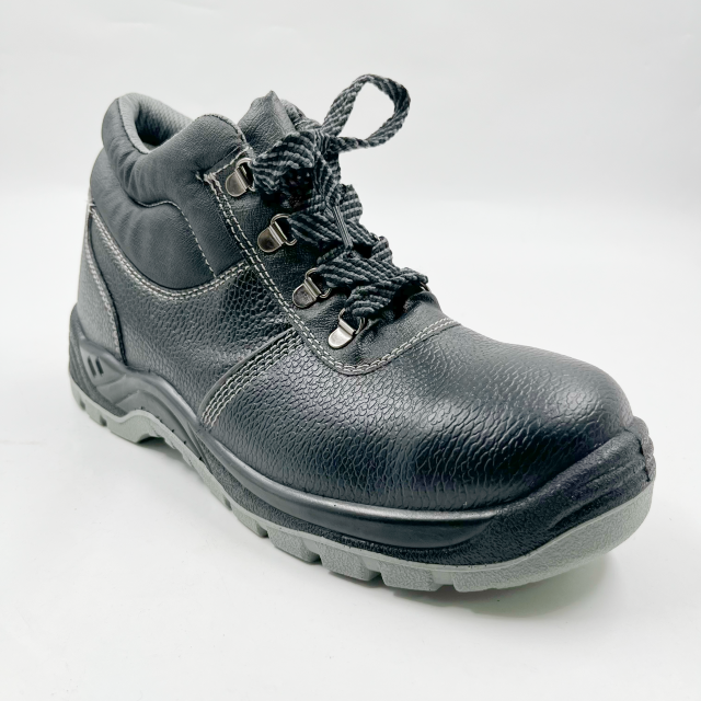  Industrial Construction Cow Leather Work Boots Security Work Slip Resistant Safety Boots For Men