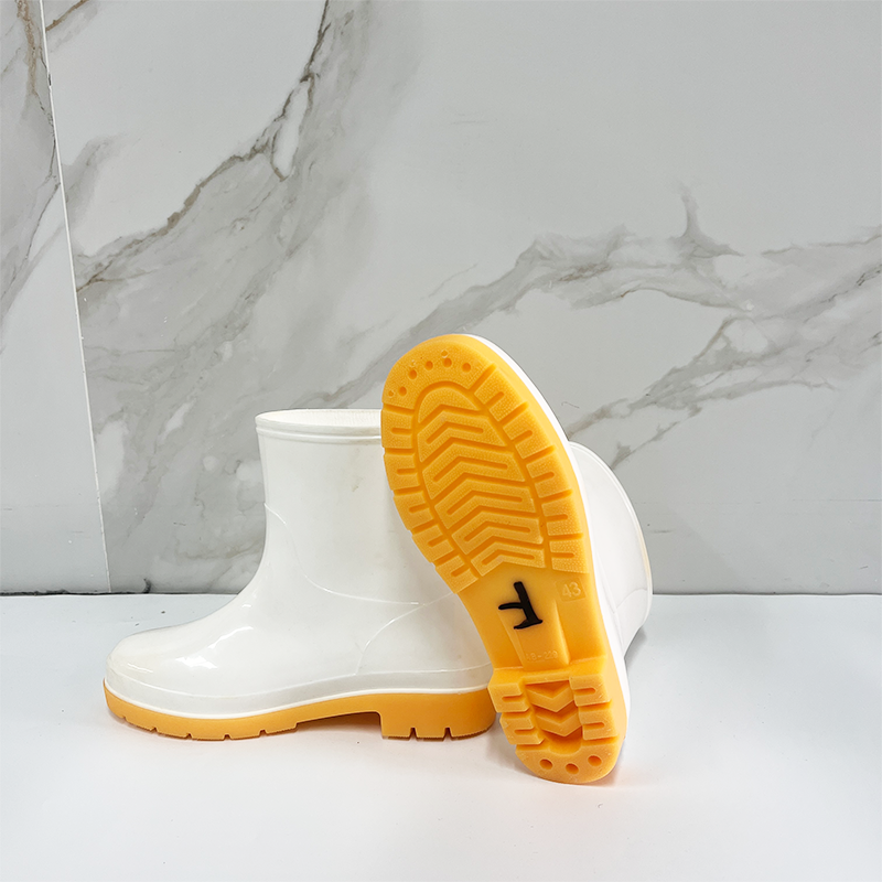 Anti-Slip Industrial and Mining Labor Protection Safety Rain Boots with Steel Toe