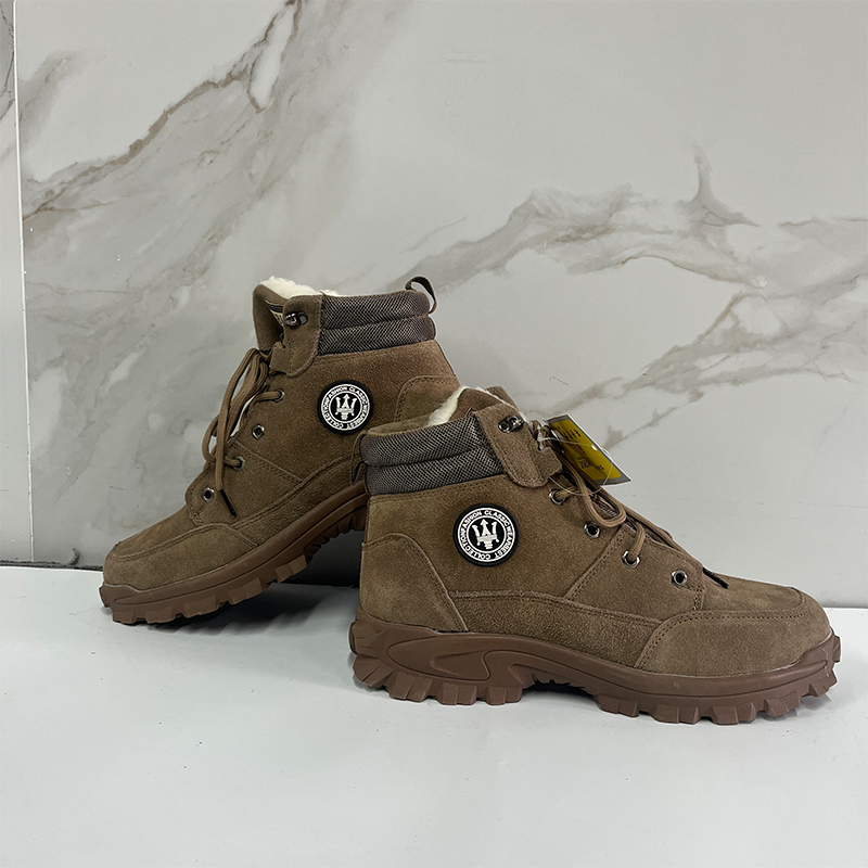 Men's Brown Slip-Resistant Safety Shoes Leather High Safety Steel Toe Slip Resistant Work Shoes