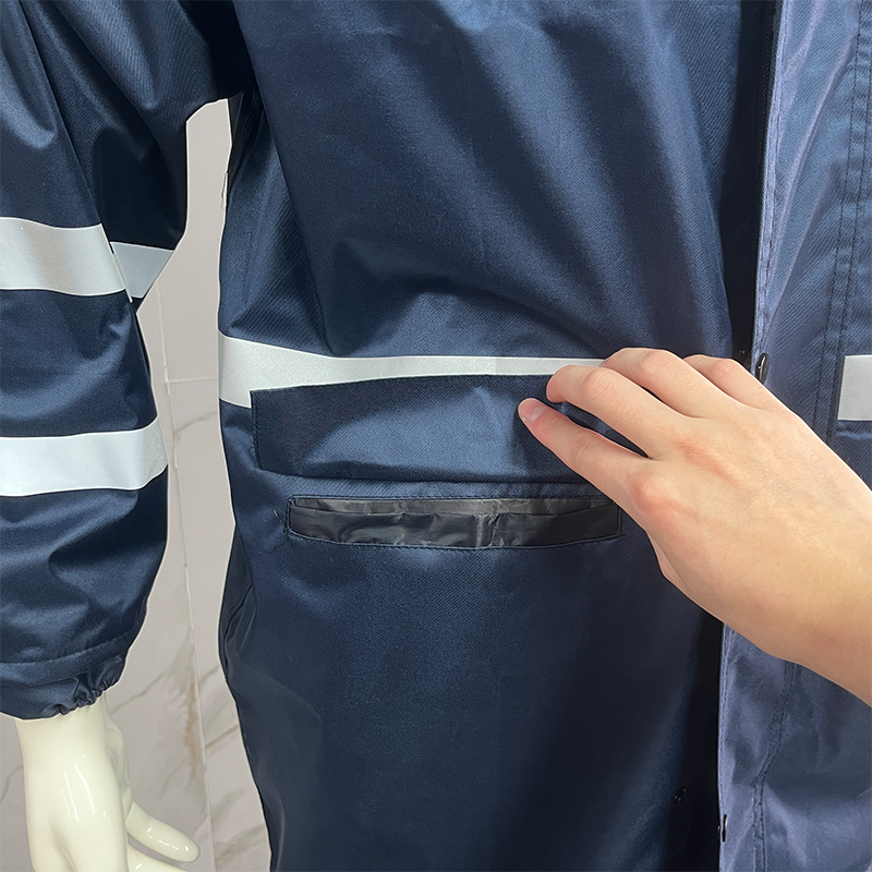 Waterproof Durable Polyester Safety Raincoat for Work wear Comfort and Performance