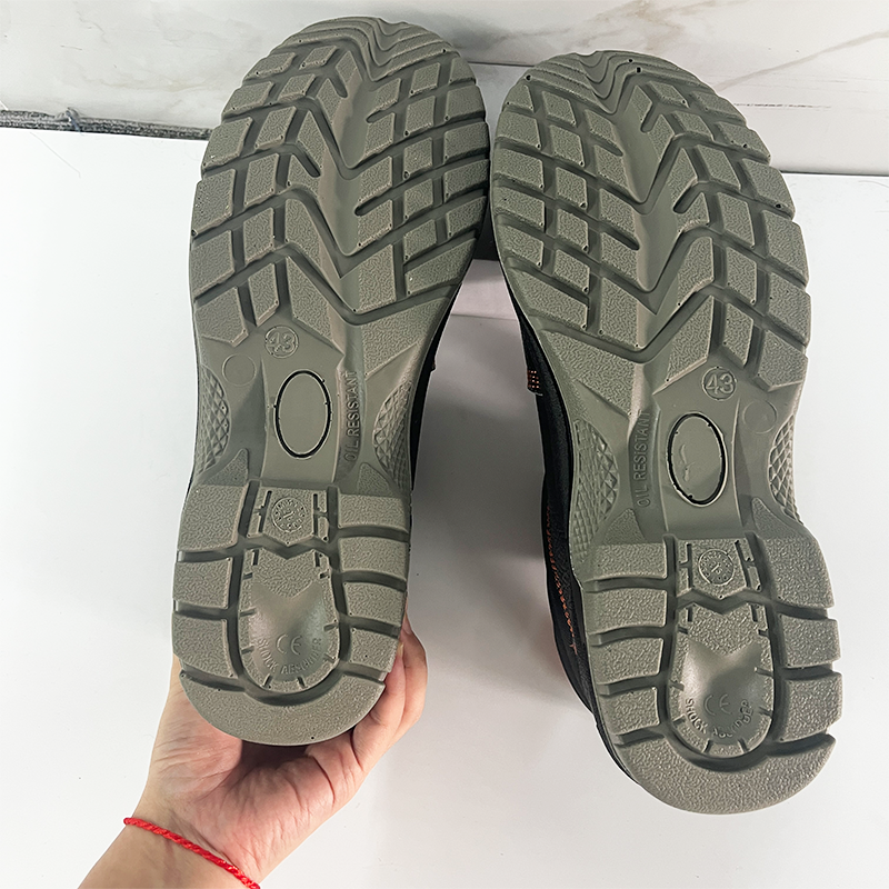 Safety Suitable for All Seasons Middle Cut Shoes Anti-Smash Waterproof Boots Work Safety Shoes