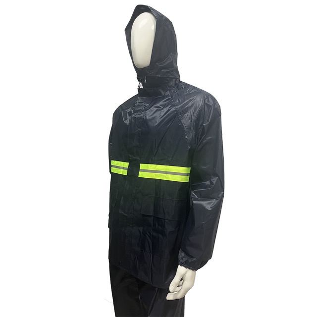 Cheap Price Motorcycle Rainsuit Waterproof Hooded Raincoat