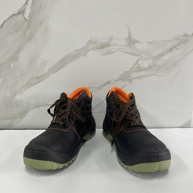 Slip-Resistant Wear-resistant Safety Shoes Slip-Resistant Work Shoes for Logistics Warehouses