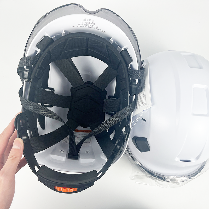White Construction Industry Safety Helmet Suitable for Various Fields with Strip-Shaped Stomata