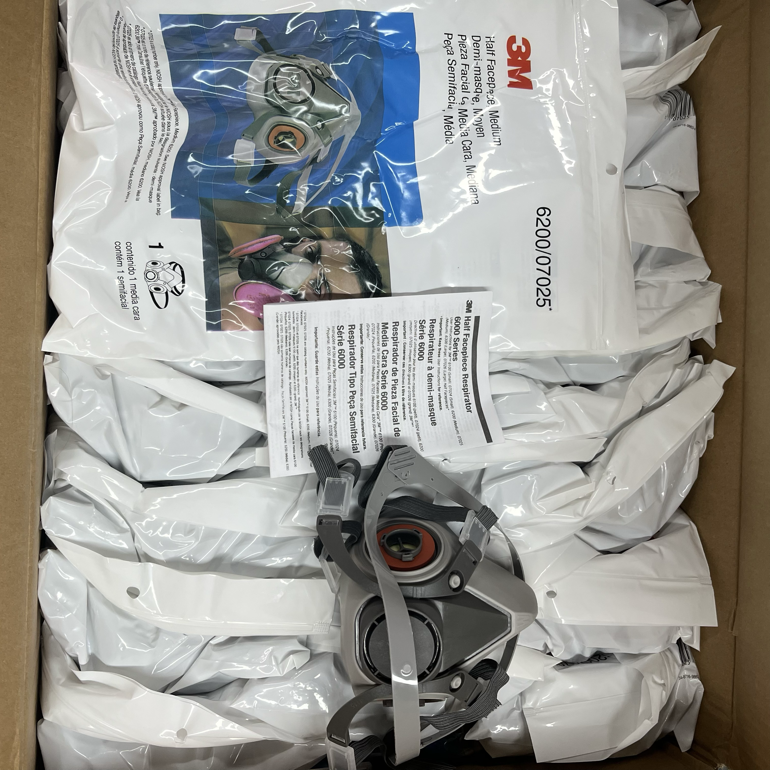 Hot Sales 6200 Half Reusable Face Respirator Anti Dust Gas Facial Mask Three M Face Mask Wholesale