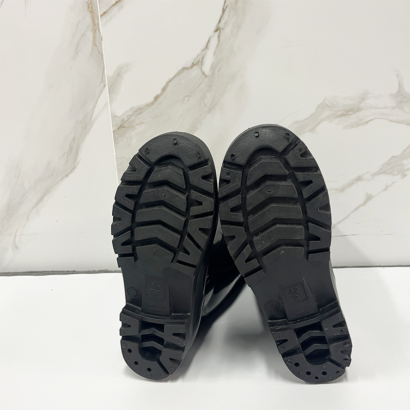 Custom Logo Anti Slip Oil Acid Resistant Safety PVC Knee Boots Steel Toe Puncture Proof Men's Waterproof PVC Safety Rain Boots