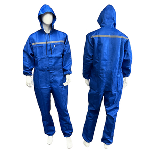 Polyester Hooded One-piece Work Suit Maintenance Spray Paint Breeding Sheet Metal Anti-fouling Dust Safety Coverall