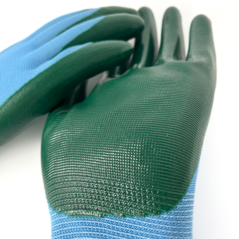 Wholesale Soft and Breathable Lightweight Nitrile Coated Gloves Second-skin Fit Wear-resistant protection Safety Gloves